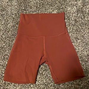 Lululemon biker shorts 6”